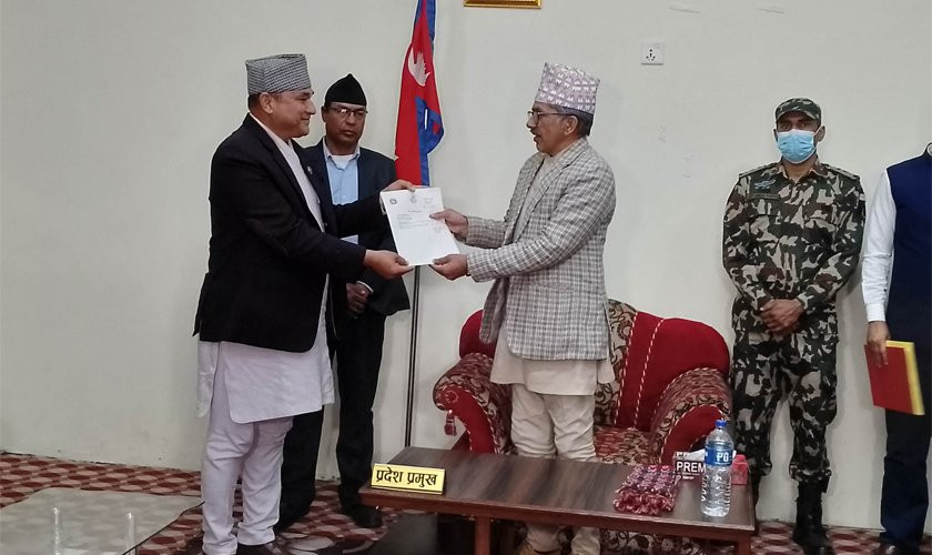 सुदूरपश्चिम प्रदेशमा कांग्रेसका कमलबहादुर शाह मुख्यमन्त्री नियुक्त