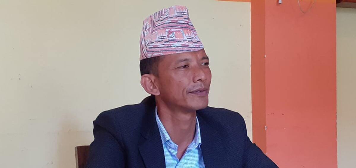 विवादास्पद अभिव्यक्ति दिएपछि मेटमणी चौधरीको पद धरापमा