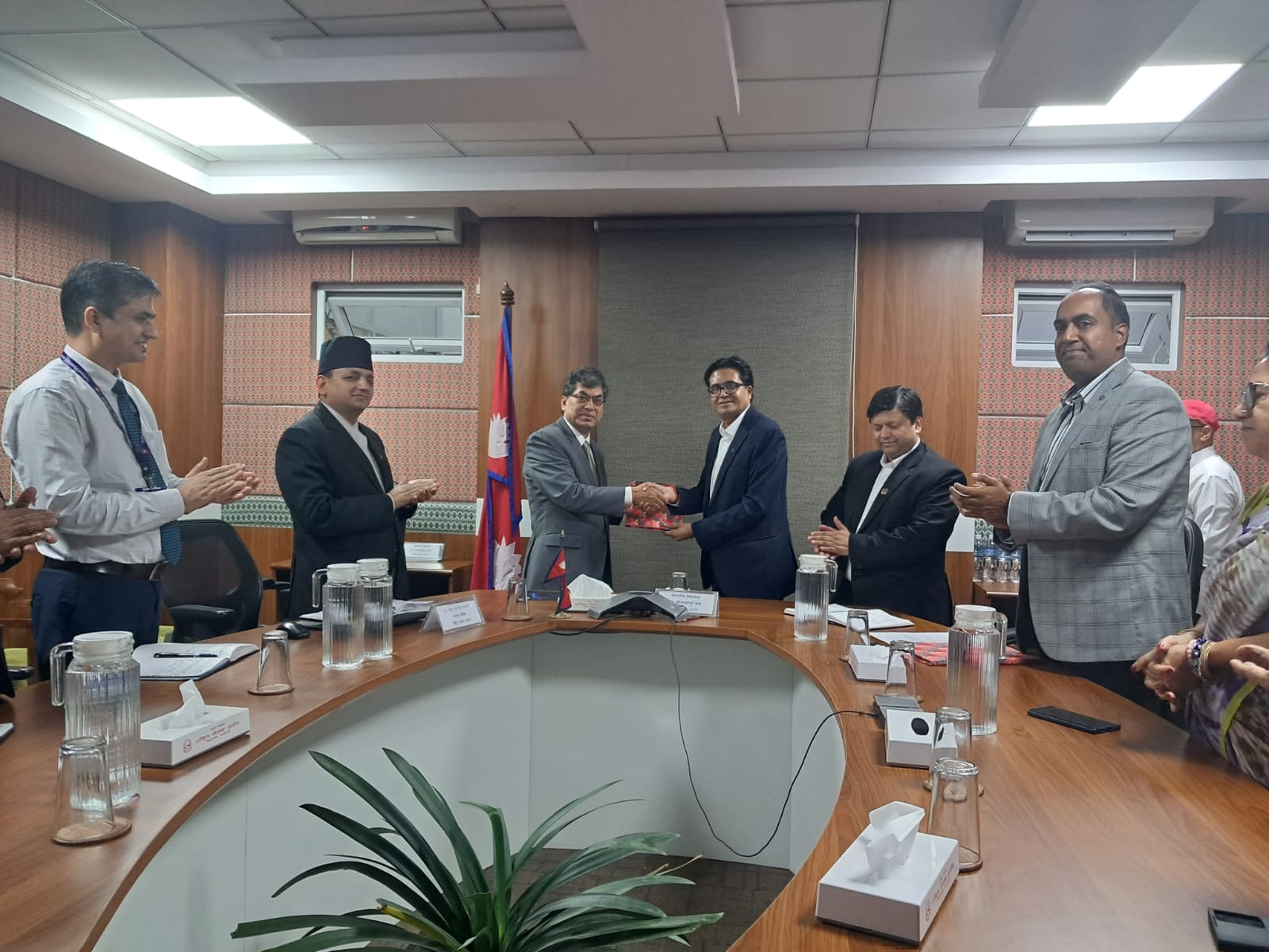 आन्तरिक उत्पादन, आयात प्रतिस्थापन र रोजगारी सिर्जनालाई प्राथमिकतामा राखेर १६ औं योजना तर्जुमा गर्न परिसंघको योजना आयोगलाई सुझाव