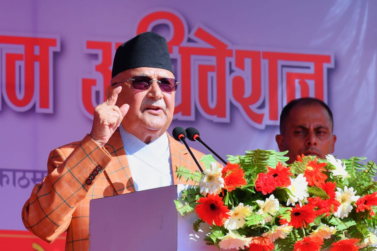 ओलीको प्रश्न: प्रधानमन्त्री बाहिर जाँदा १७ दिनसम्म संसद् बन्द गर्नुपर्छ ?