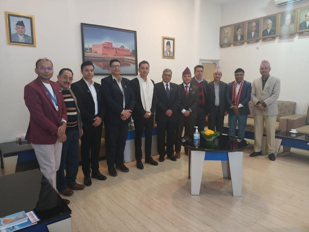 माछापुच्छ्रे बैंकका नवनियुक्त अध्यक्ष रोशन के.सीद्धारा शपथ ग्रहण