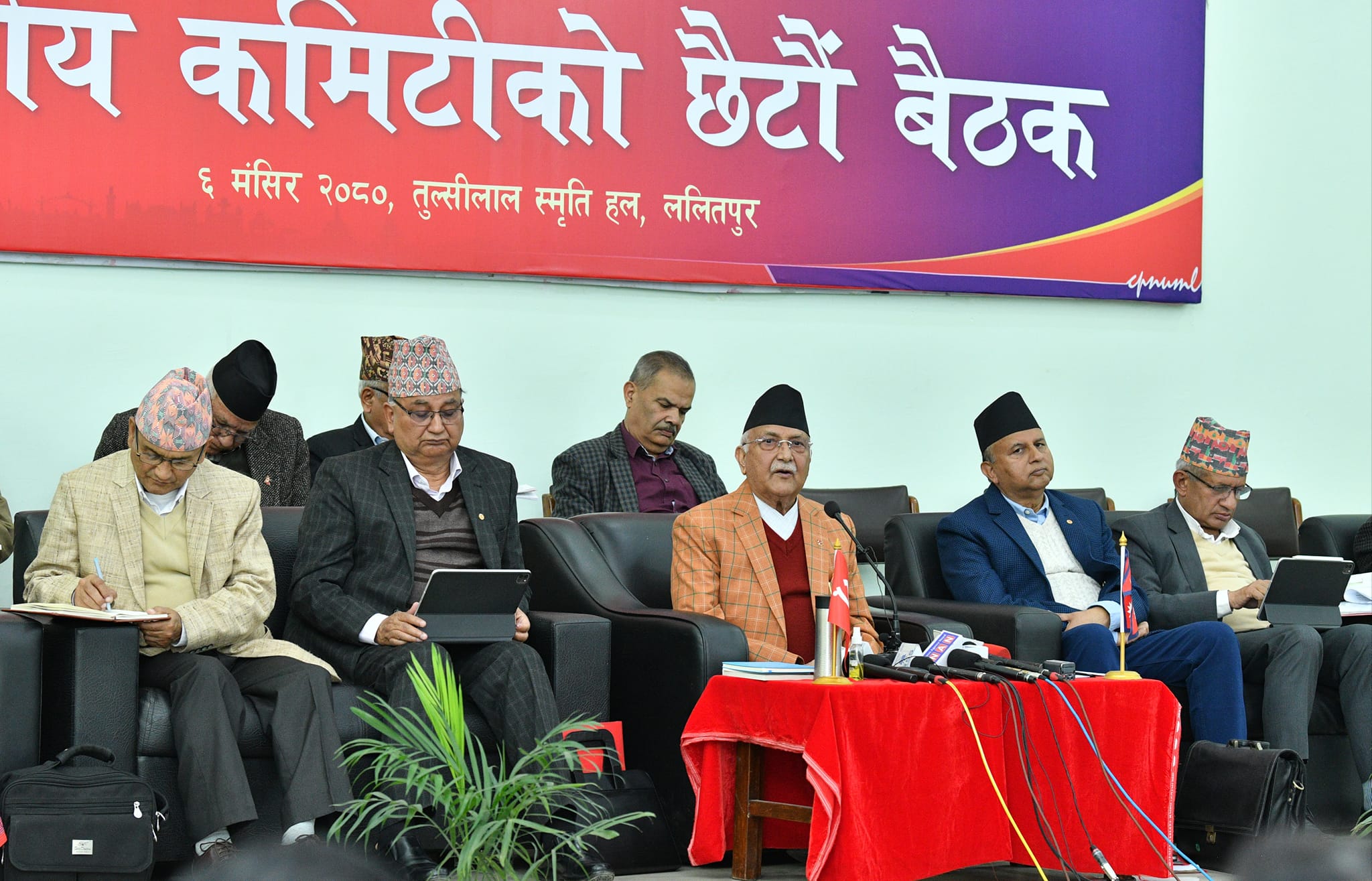यो वामपन्थी शक्ति नमिली हुँदैन भन्ने कुरा पपुलिष्ट कुरा मात्र हुन् : अध्यक्ष ओली