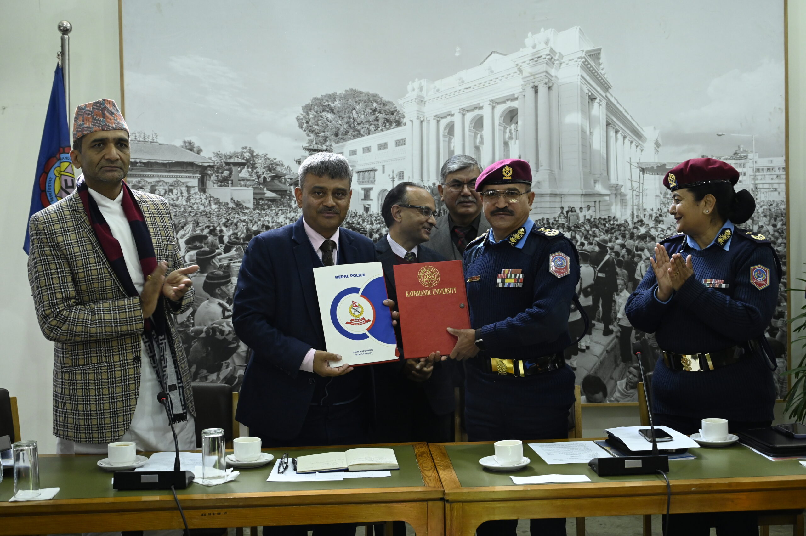 काठमाडौं विश्वविद्यालय र नेपाल पहरी अस्पतालबीच सहकार्य गर्ने समझदारी