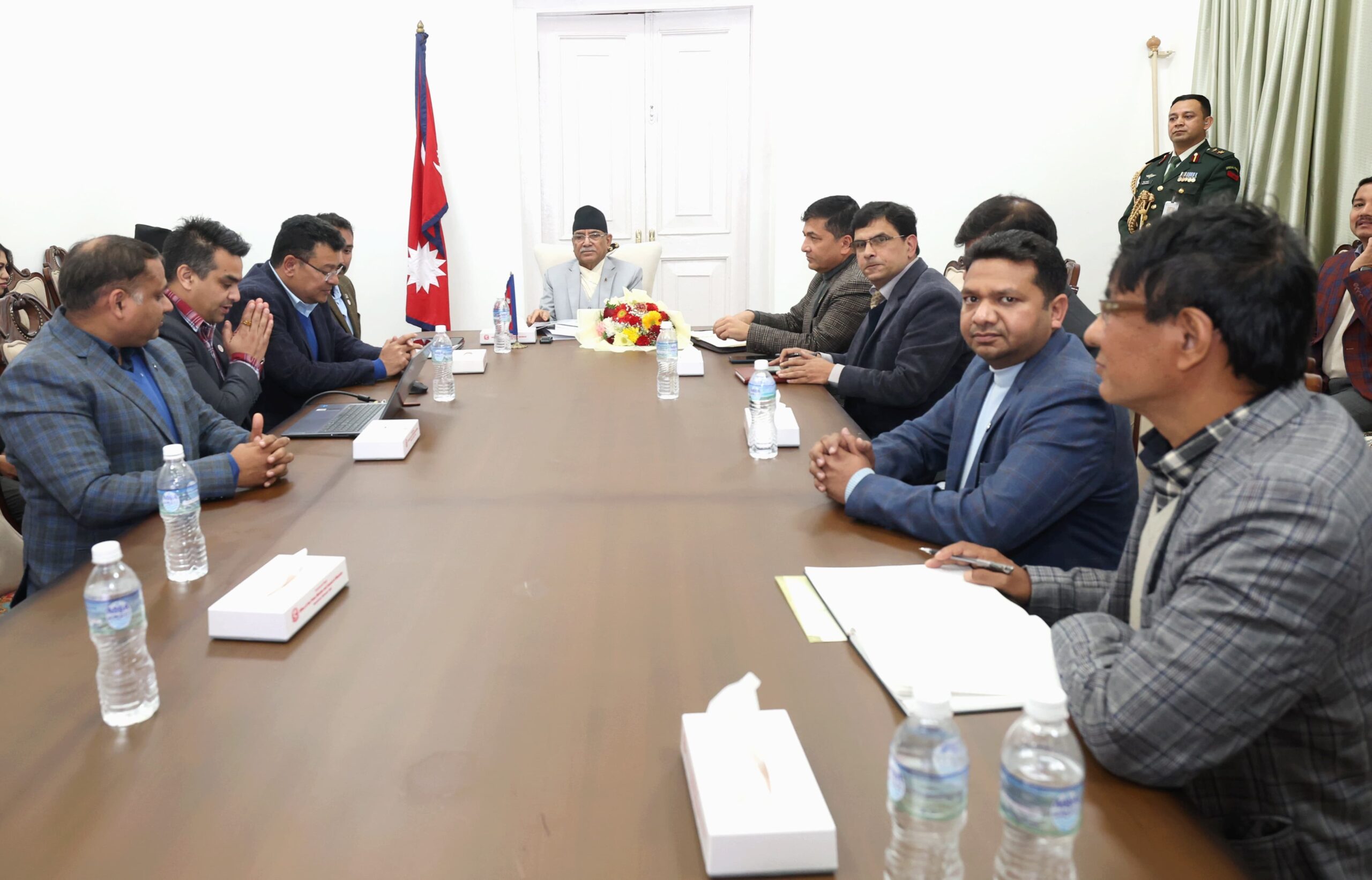 नेपालको अटोमोवाइल क्षेत्रमा देखा परेका समस्याहरु हटाउन प्रधानमन्त्री सकारात्मक