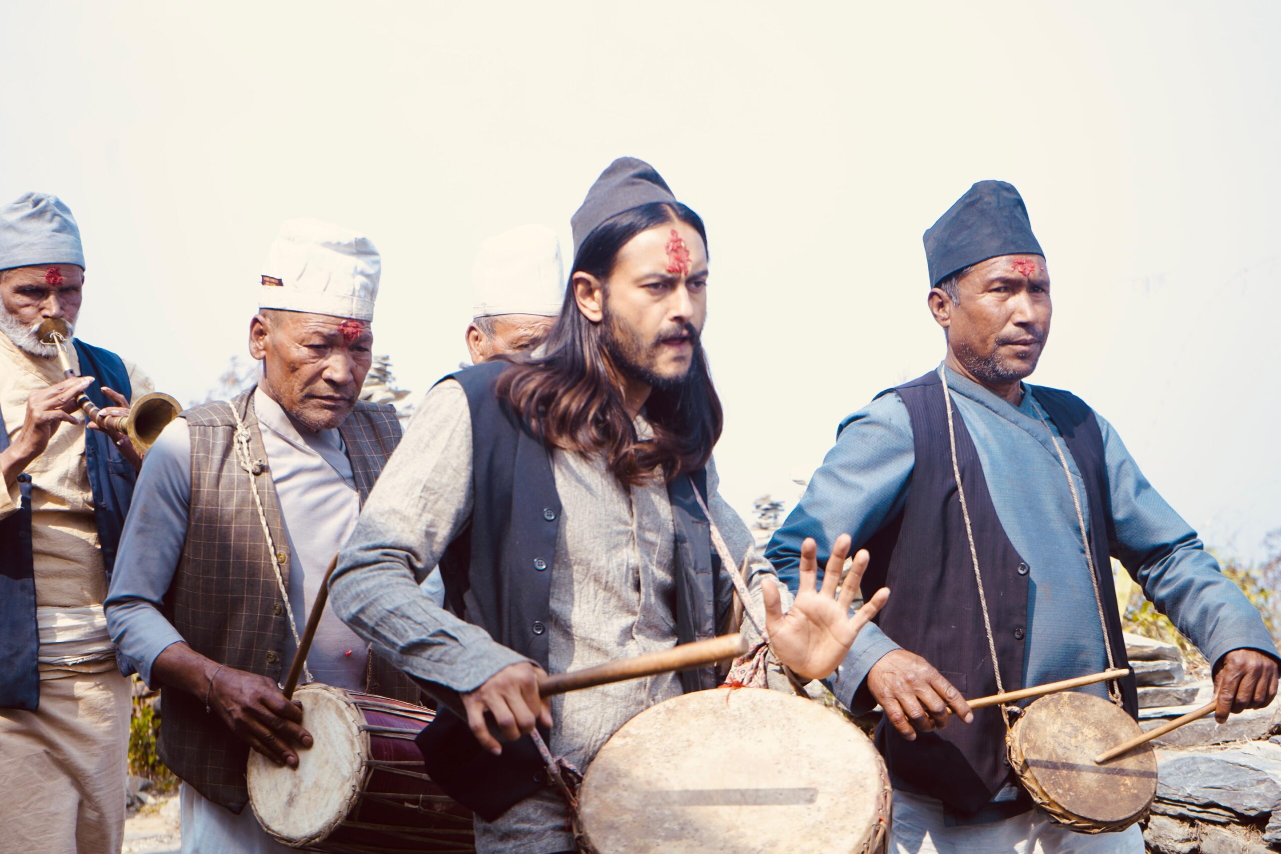 पुजार सार्की’मा मैत बहादुर बने प्रदीप, जन्मदिनमा पात्र परिचय दिने फोटो सार्वजनिक