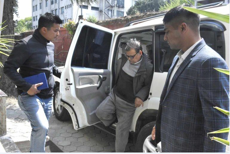 भाग्दा भाग्दै समातिए माओवादी उपाध्यक्ष महरा