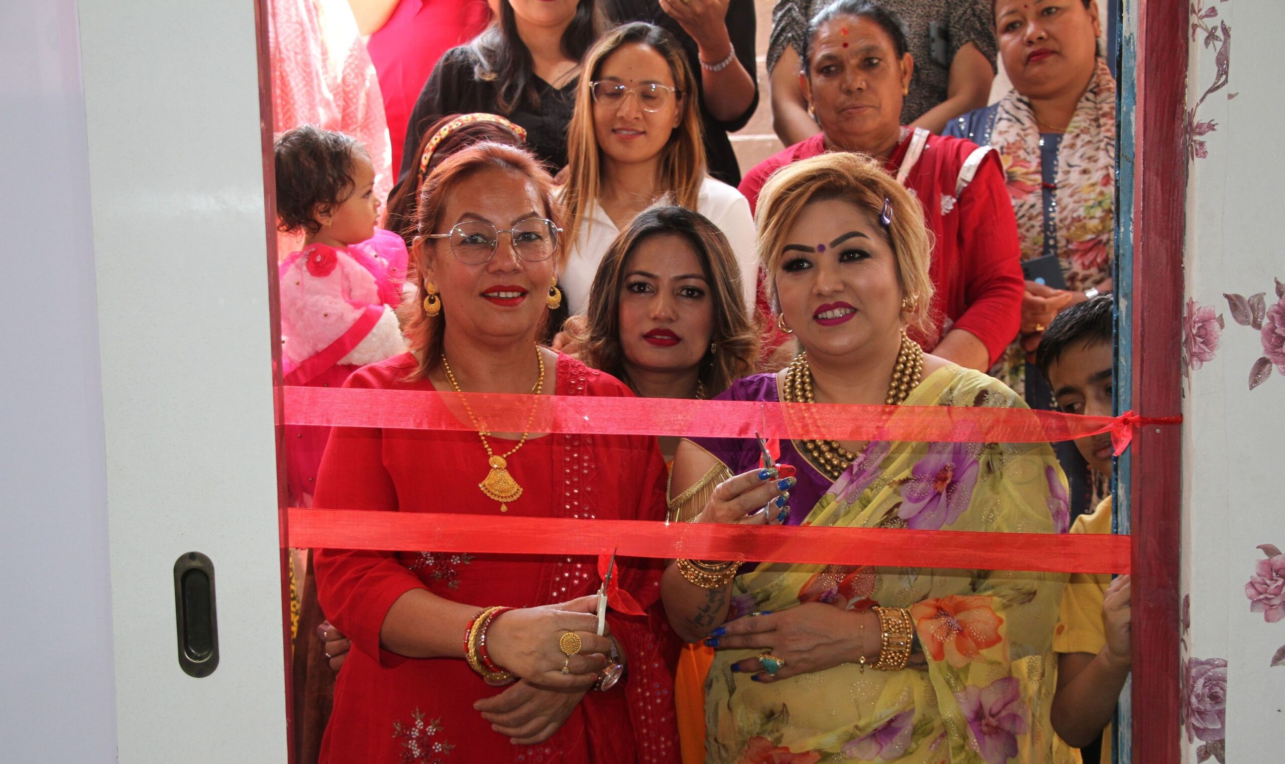 नैकापमा आधुनिक रुपमा ‘ग्लोरियस ब्युटी पार्लर’ सुरु