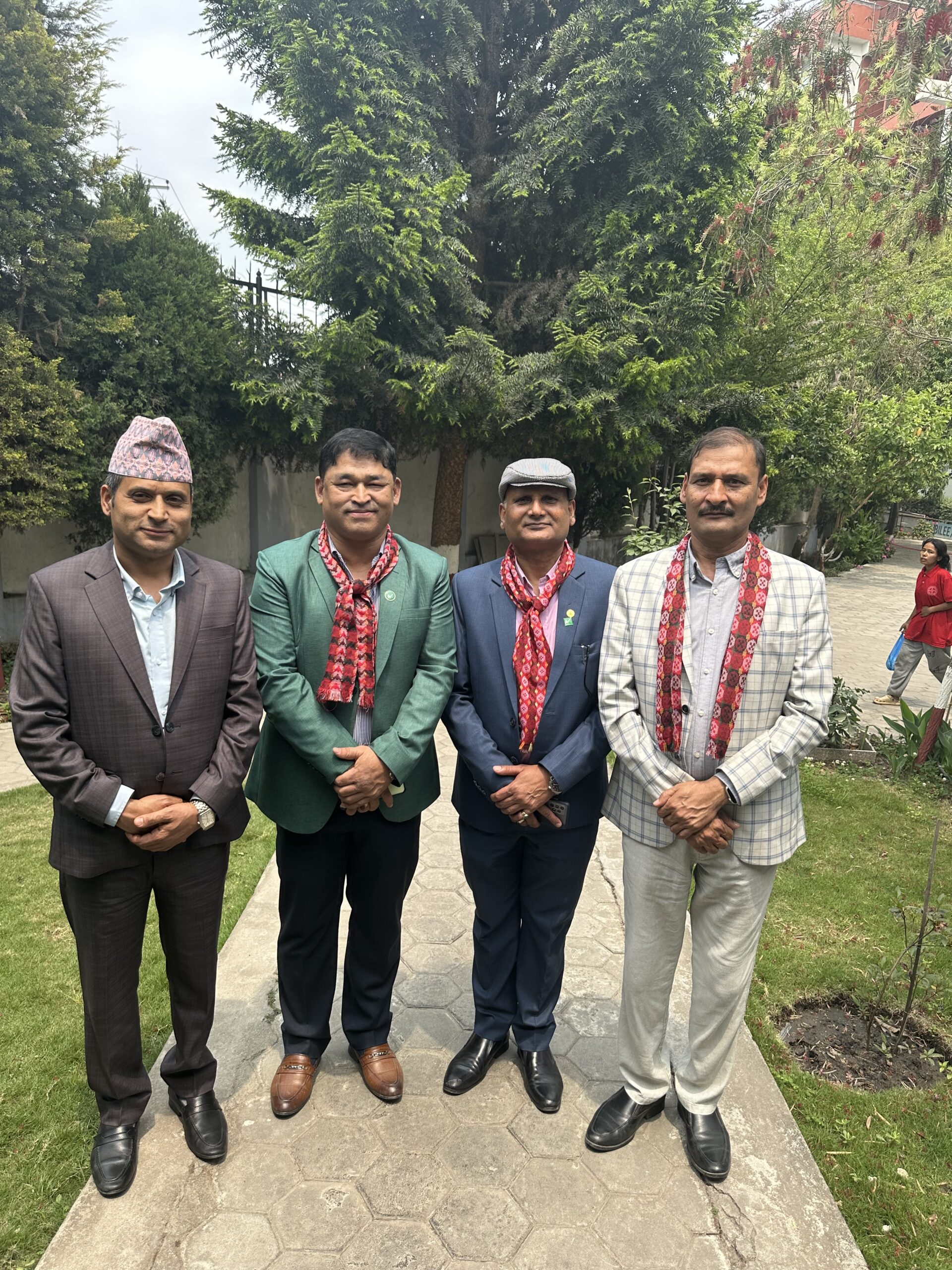 अडानका आधिकारीक चार जनाको उम्मेदवारी घोषणा
