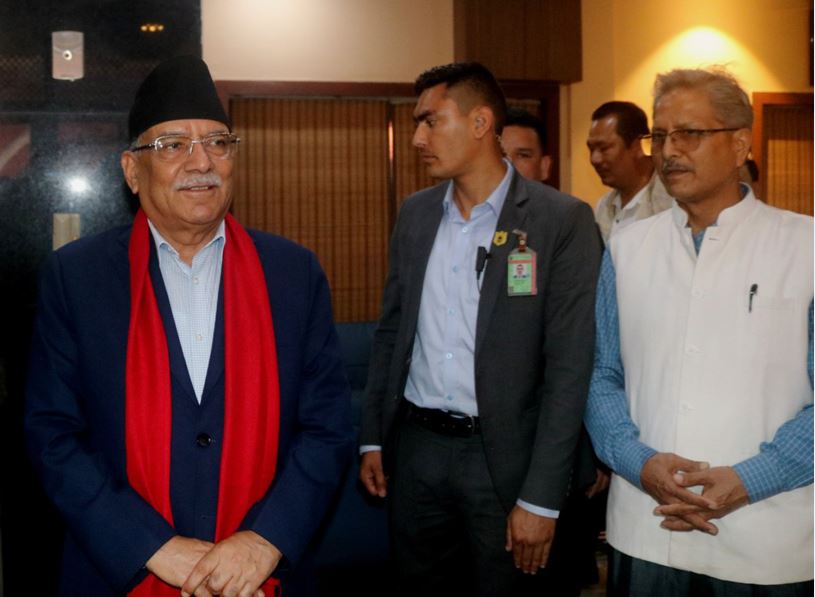 संसदको अवरोध हटाउन राजनीतिक तहमा संवाद सुरु भएको छ, चाँडै समाधान हुन्छ : प्रचण्ड