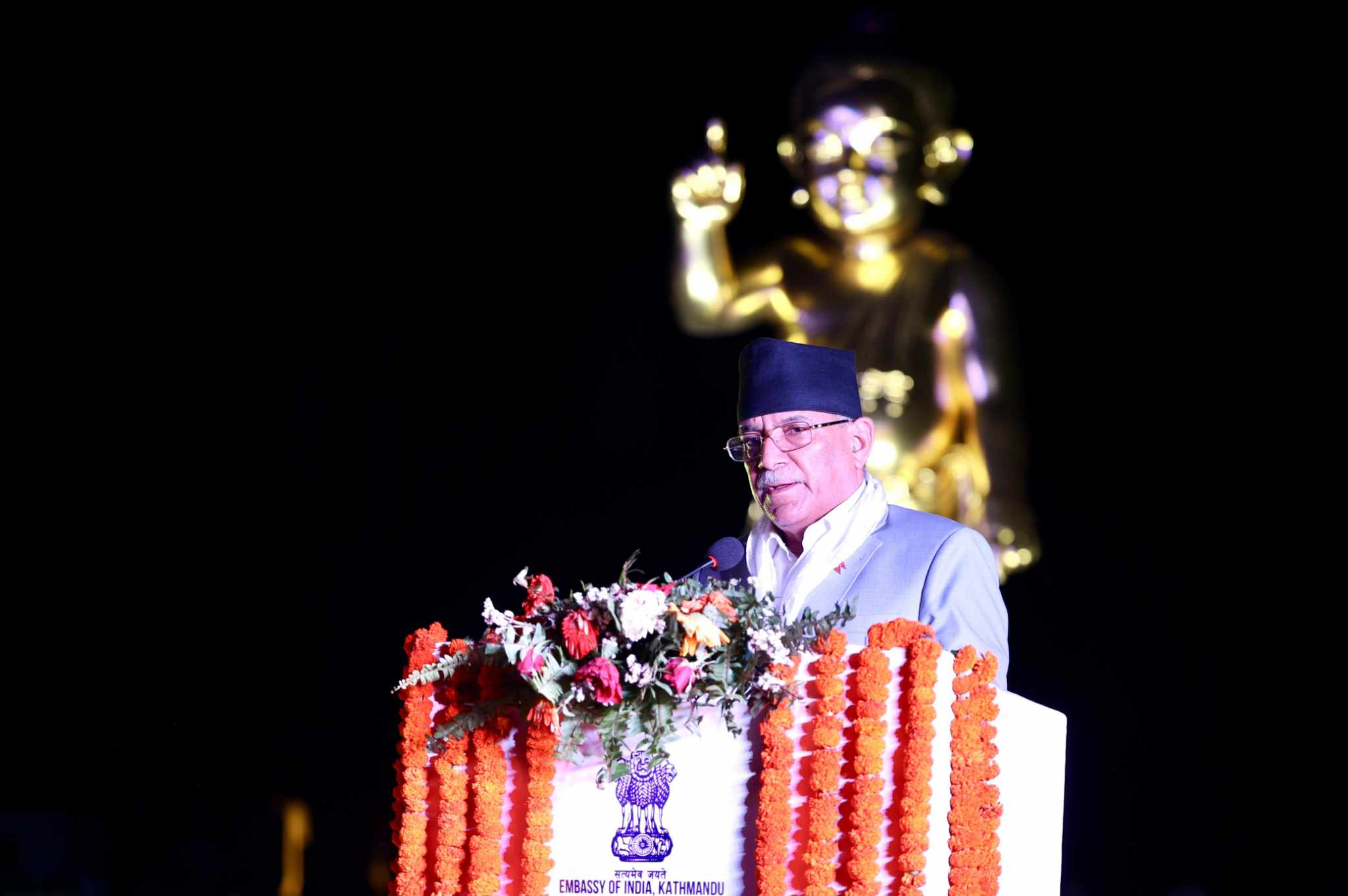 सद्भाव फैलाउन बुद्ध शिक्षामा विश्वास गरौँ : प्रधानमन्त्री