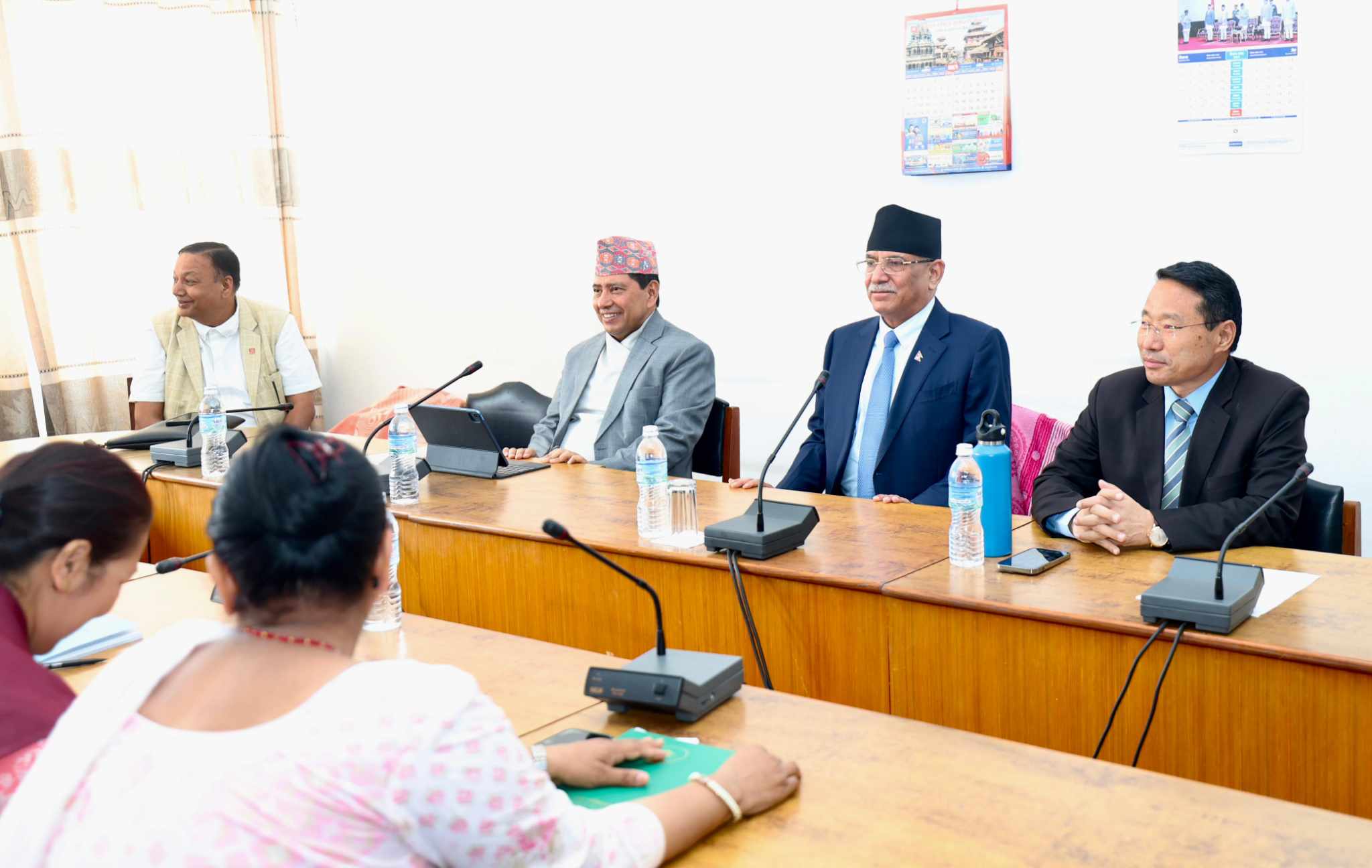 एक ढिक्का भएर बजेटको ‘डिफेन्स’ गर्न प्रचण्डको निर्देशन