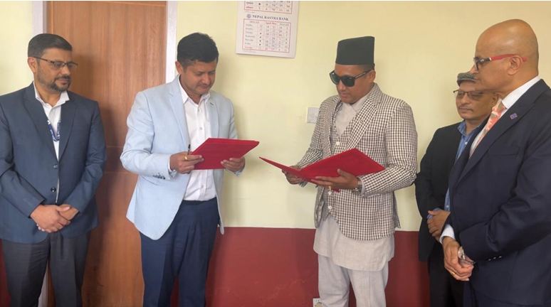 गोर्खाज फाइनान्सका अध्यक्षद्धारा शपथ ग्रहण