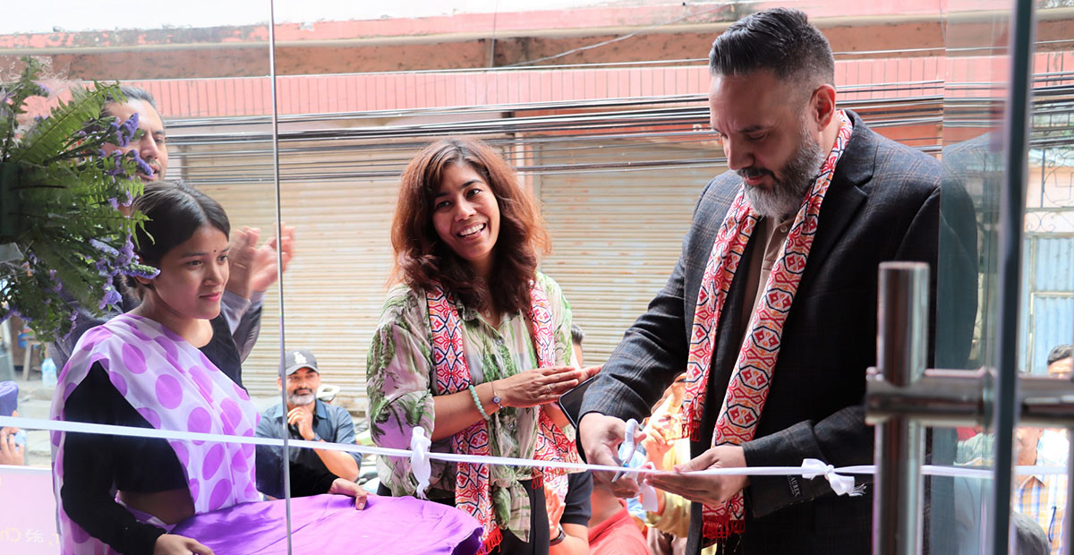 नयाँ एनसेल सेन्टर वीरगञ्जमा