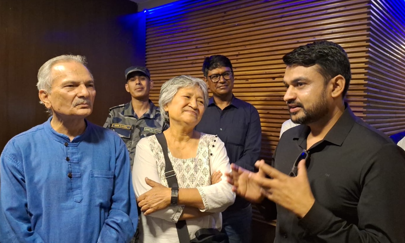 ‘पुजार सार्की’ हेर्दा डा. बाबुराम भट्टराई भए भावुक, हिसिलाको प्रचण्डलाई व्यङ्ग्य