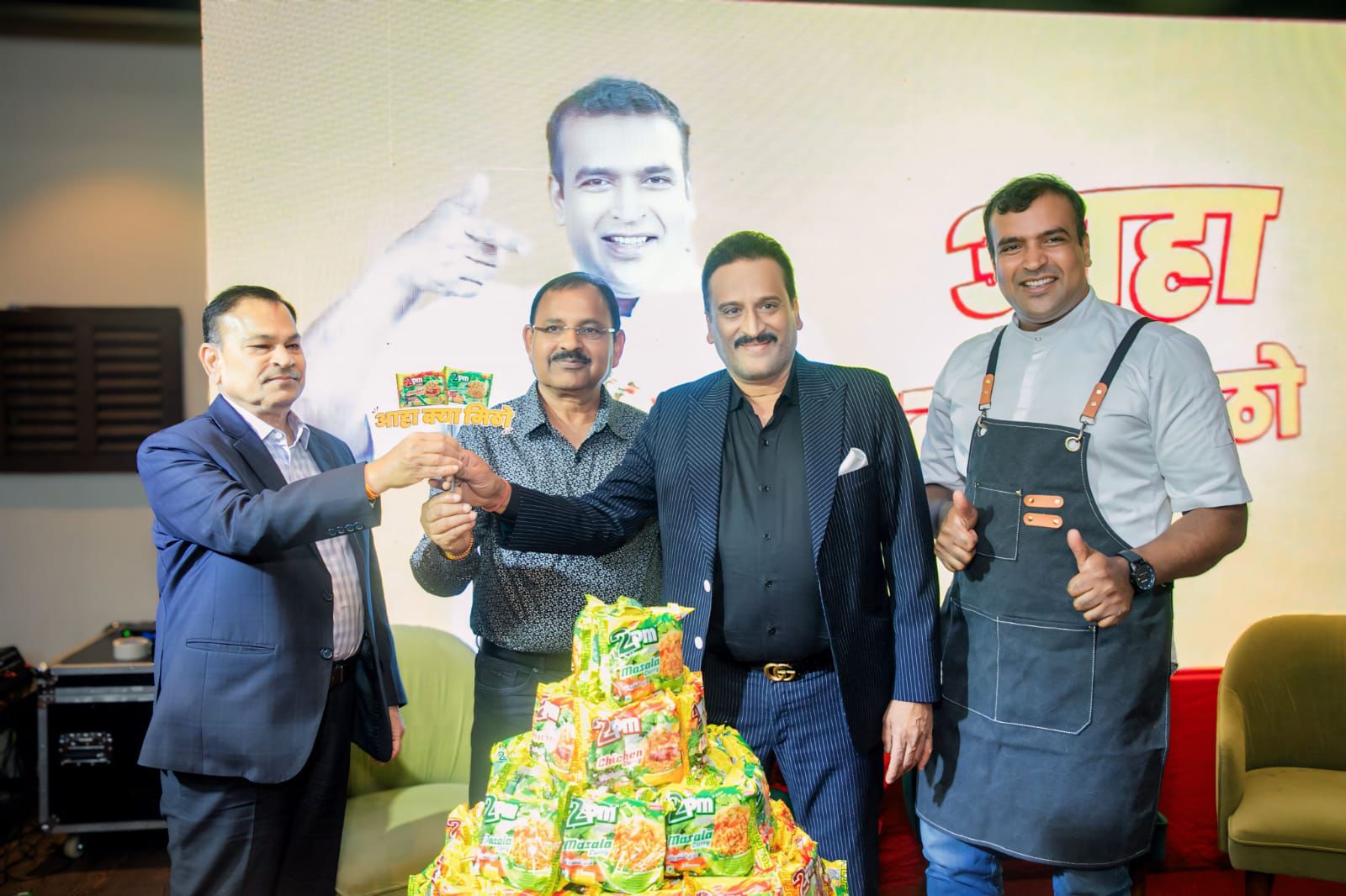 मास्टरशेफ शाहको रेसिपीमा ‘टु पिएम’ भेज र चिकेन मसला करी चाउचाउ बजारमा