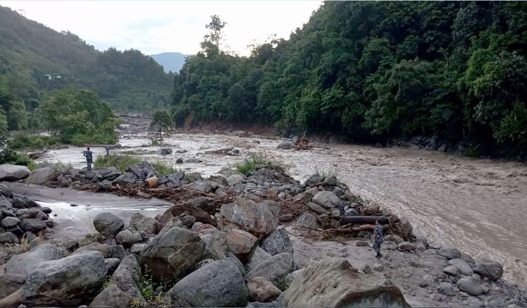 बाढीले बगाएका हाइड्रोमा कार्यरत एक मजदुरको शव फेला, एकजना अझै बेपत्ता
