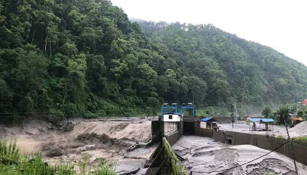 बाढी, पहिरो लगायतका विपद् परी हालसम्म एक सय ३१ जनाको मृत्यु