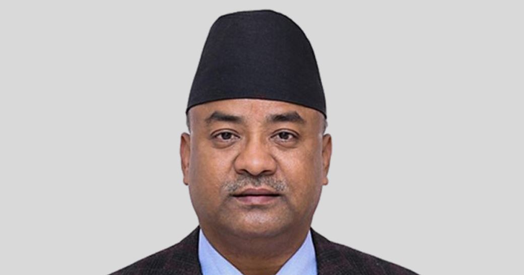 कृष्णमान प्रधानले लिए निर्वाचन आयुक्तको उम्मेदरवारी फिर्ता