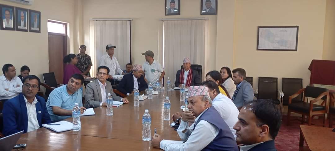 पहिलो पटक भूमिब्यवस्था मन्त्री ट्रष्टको अध्यक्ष