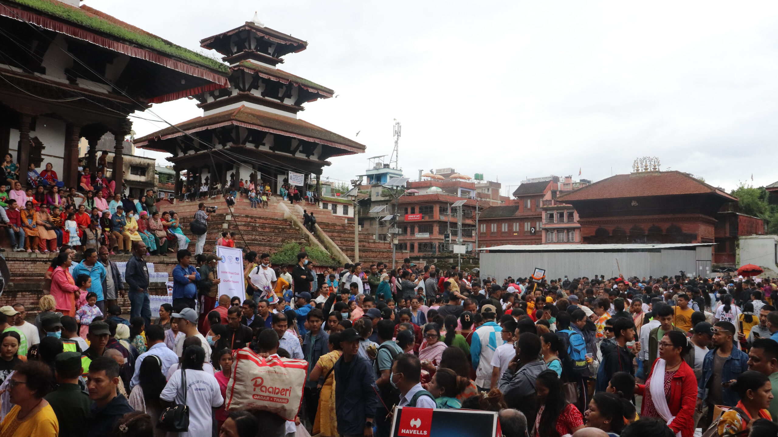 भाद्र कृष्ण प्रतिपदामा गाईजात्रा मनाइँदै