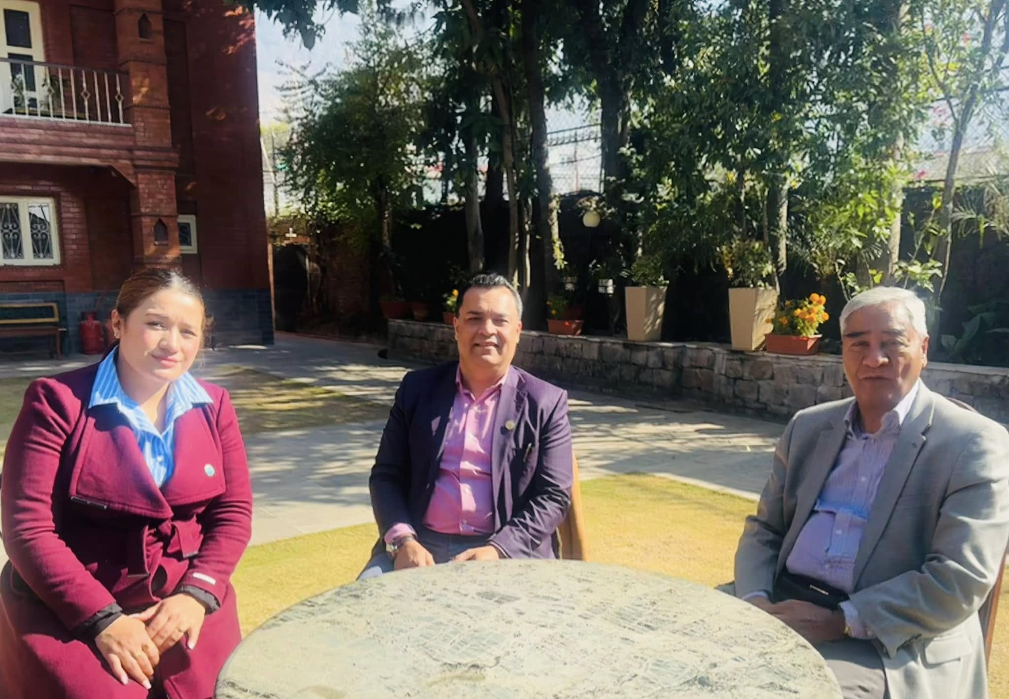 एनआरएन नेपाली नागरिकताको कार्यान्वयन संविधानत हुन्छ : सभापति देउवा