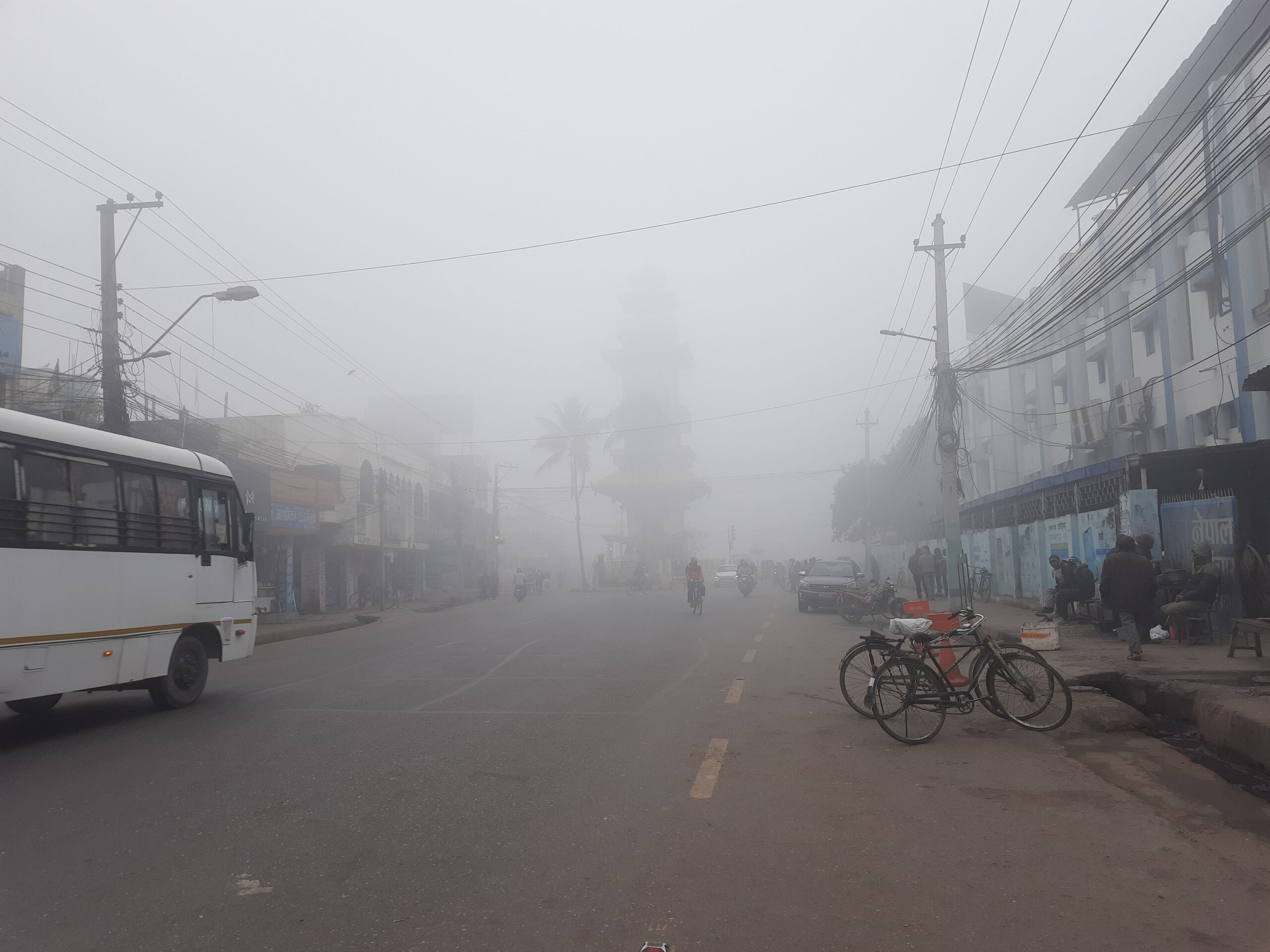 आज तराईमा हुस्सु, हिमाली भूभागमा हल्का हिमपातको सम्भावना