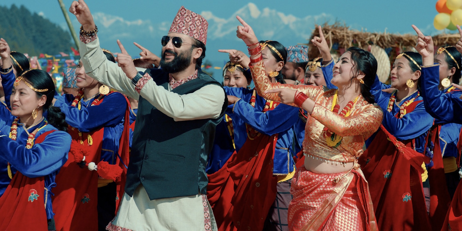 चलचित्र ‘डोरी’ को गीत ‘चुच्चे ढुङ्गो उही टुङ्गो’ सार्वजनिक, आर्यन र अञ्जनाको आकर्षक नृत्य