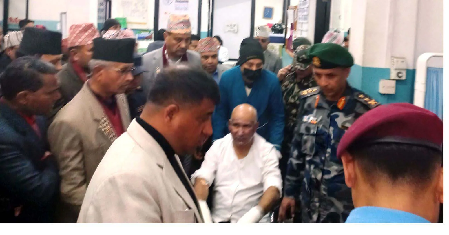 घाइते अर्थमन्त्री पौडेल र मेयर आचार्यको कस्तो छ स्वास्थ्य अवस्था ?