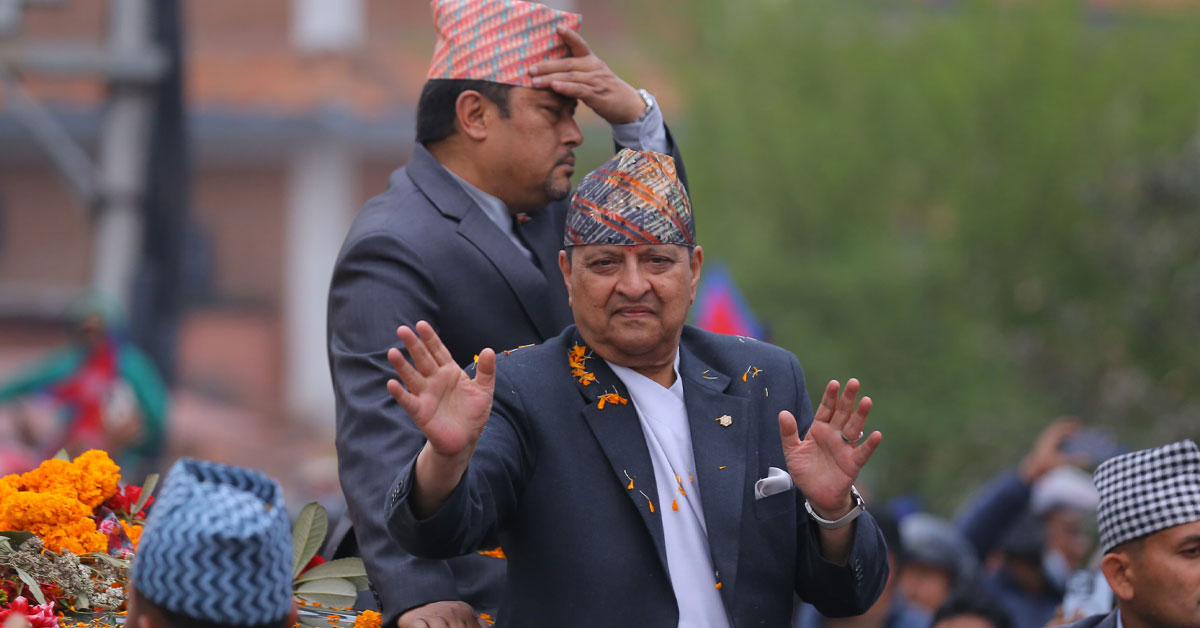 एउटा ज्ञानेन्द्रसँग तर्सियो गणतन्त्र