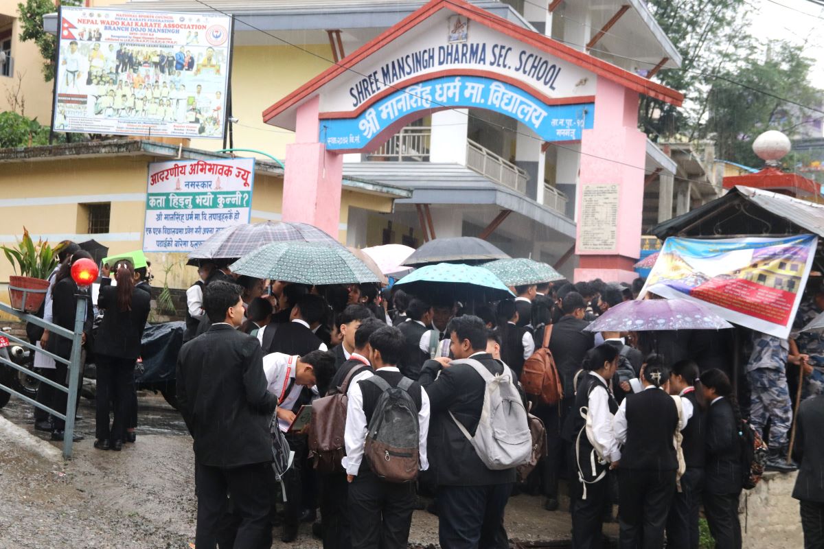 शिक्षक आन्दोलनका कारण रोकिएको कक्षा १२ को परीक्षा आजदेखि, सबै तयारी पूरा