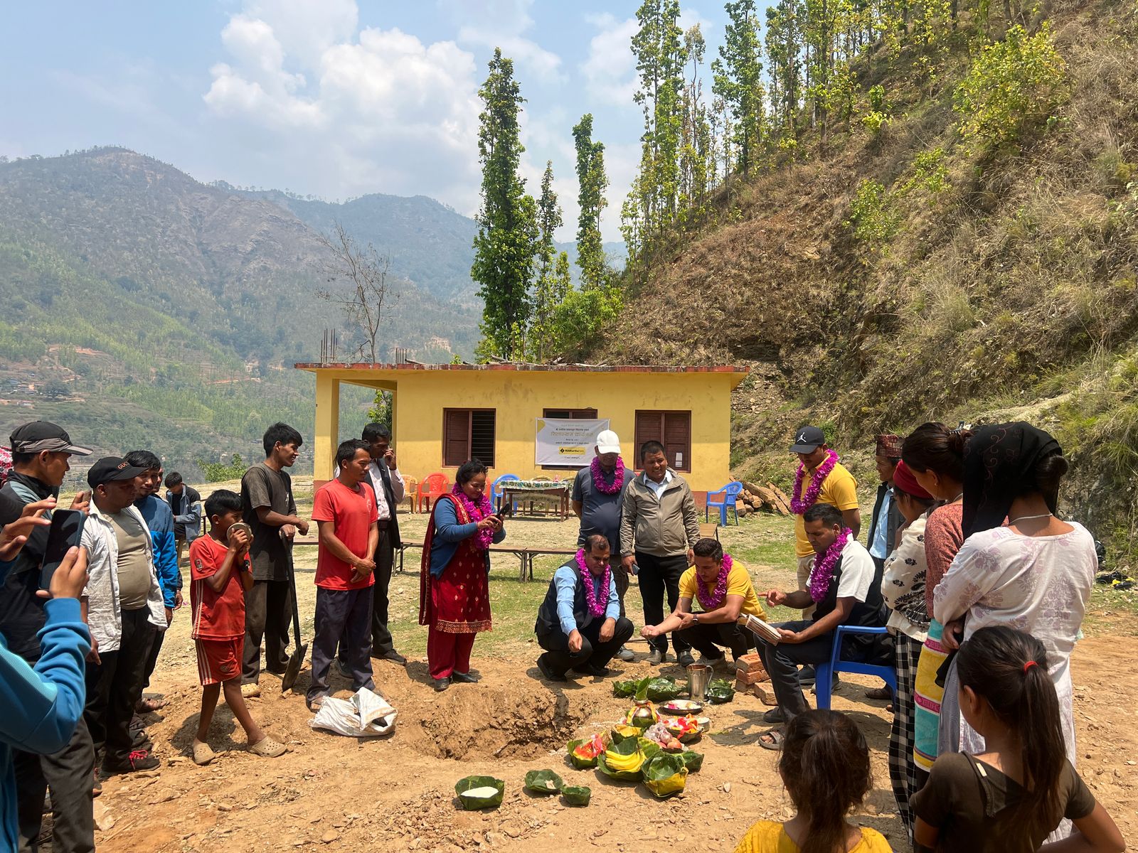 सिद्धार्थ बैंकको सहयोगमा श्री जनप्रिय आधारभुत विद्यालय भवनको पुनर्निर्माण सुरु