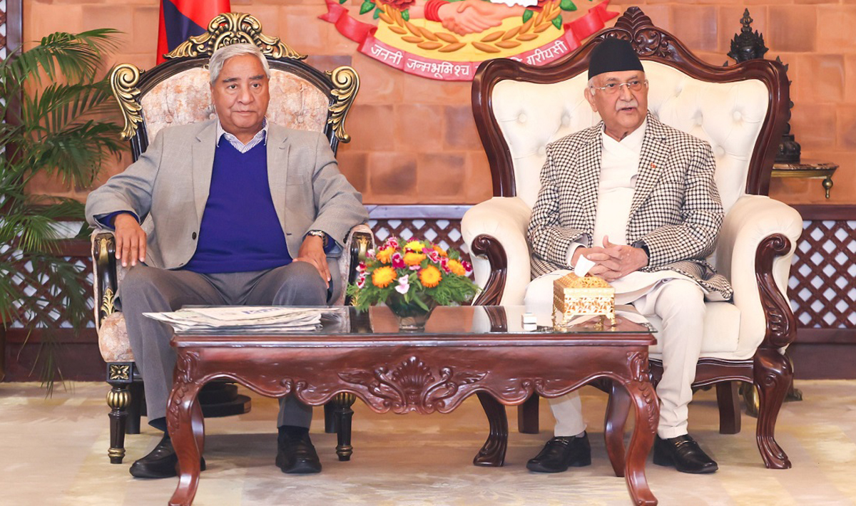 गृहमन्त्री लेखकसहित प्रधानमन्त्री निवास बालुवाटार पुगे सभापति देउवा