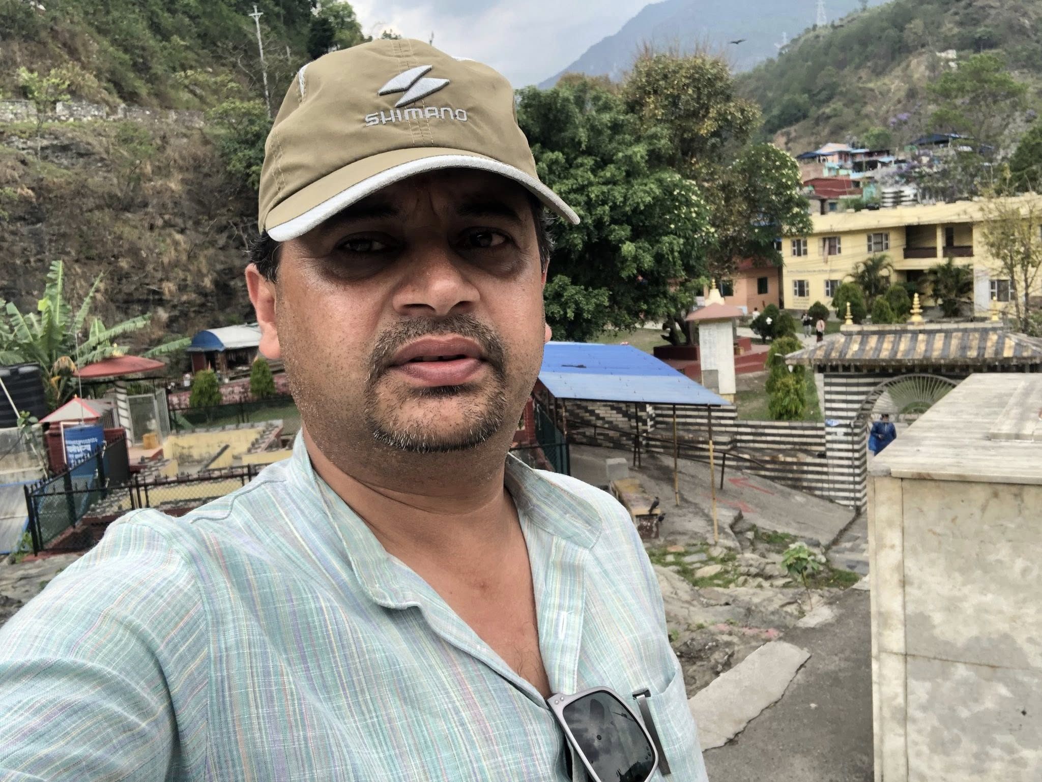 पत्रकार नारायण अर्यालमाथि पनि प्रहरी निगरानी, बासस्थान र कार्यस्थल वरिपरी सादा पोषाकका प्रहरी