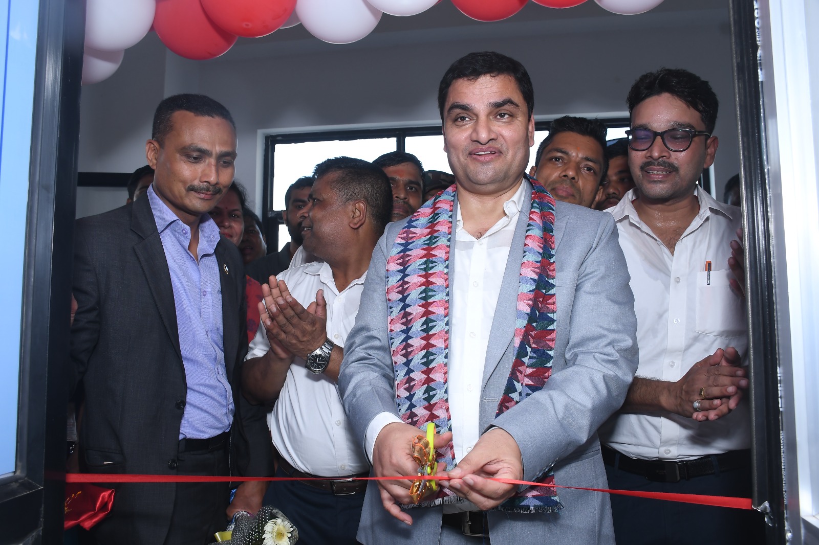 स्वास्थ्य मन्त्री पौडेलद्वारा नारायणीमा स्तन क्यान्सर परीक्षण र बाँझोपन उपचार सेवा शुरु