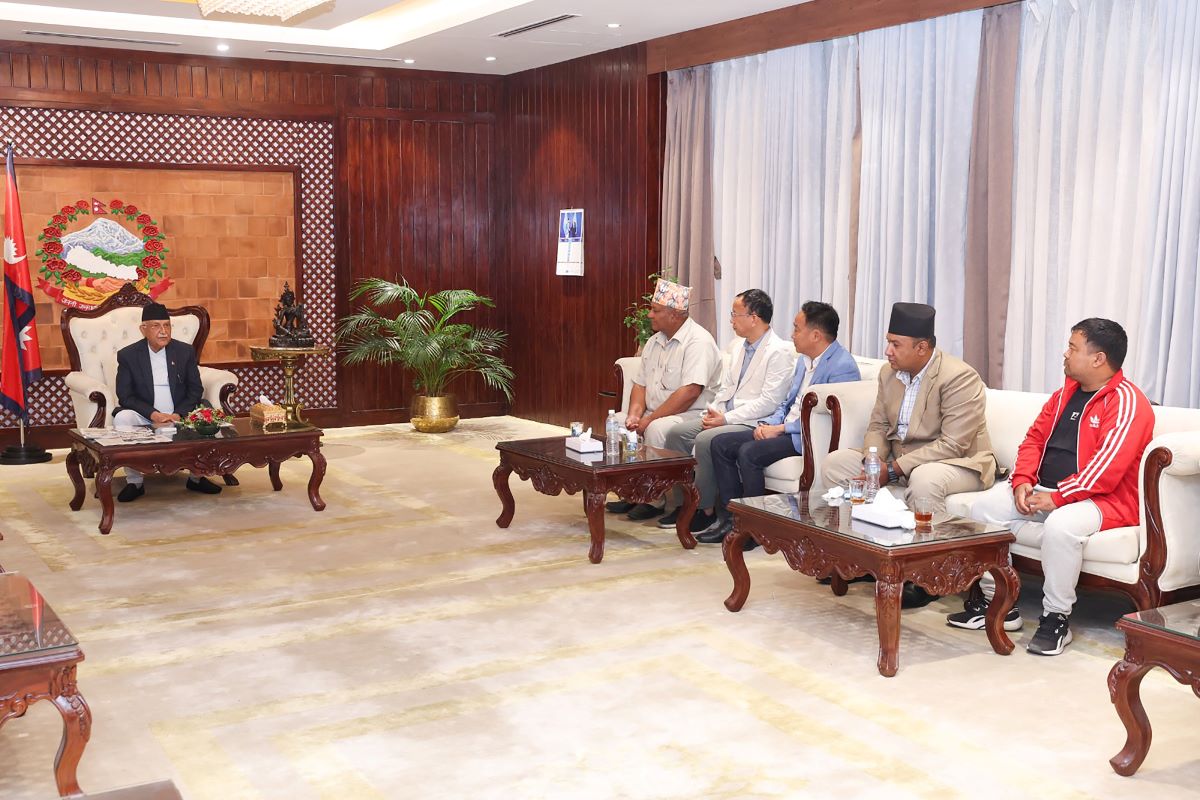 प्रधानमन्त्रीले गरे सूर्यविनायकमा नयाँ रङ्गशाला बनाउने विषयमा छलफल