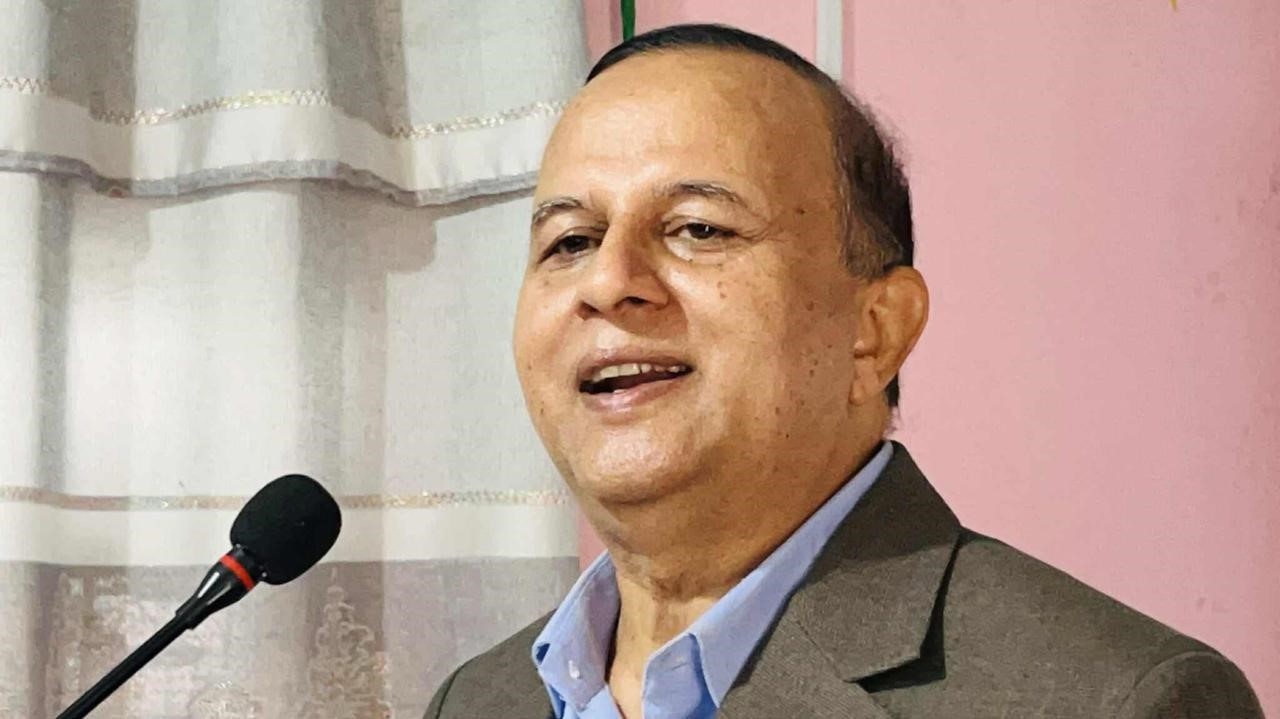 शंकर पोखरेलले भने : तपाईंहरूको आदर्शको मापदण्डमा कोही छन् भने म आफैंलाई तीसँग परीक्षणमा लैजान तयार छु
