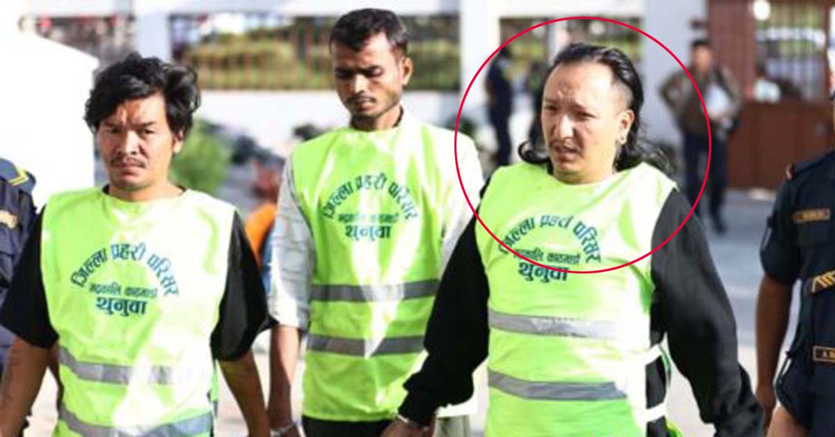 TOB लेखिएको कालो ज्याकेट लगाएर तोडफोडसहितकाे प्रदर्शनमा संलग्न तेन्जिङको नागरिकता नक्कली !