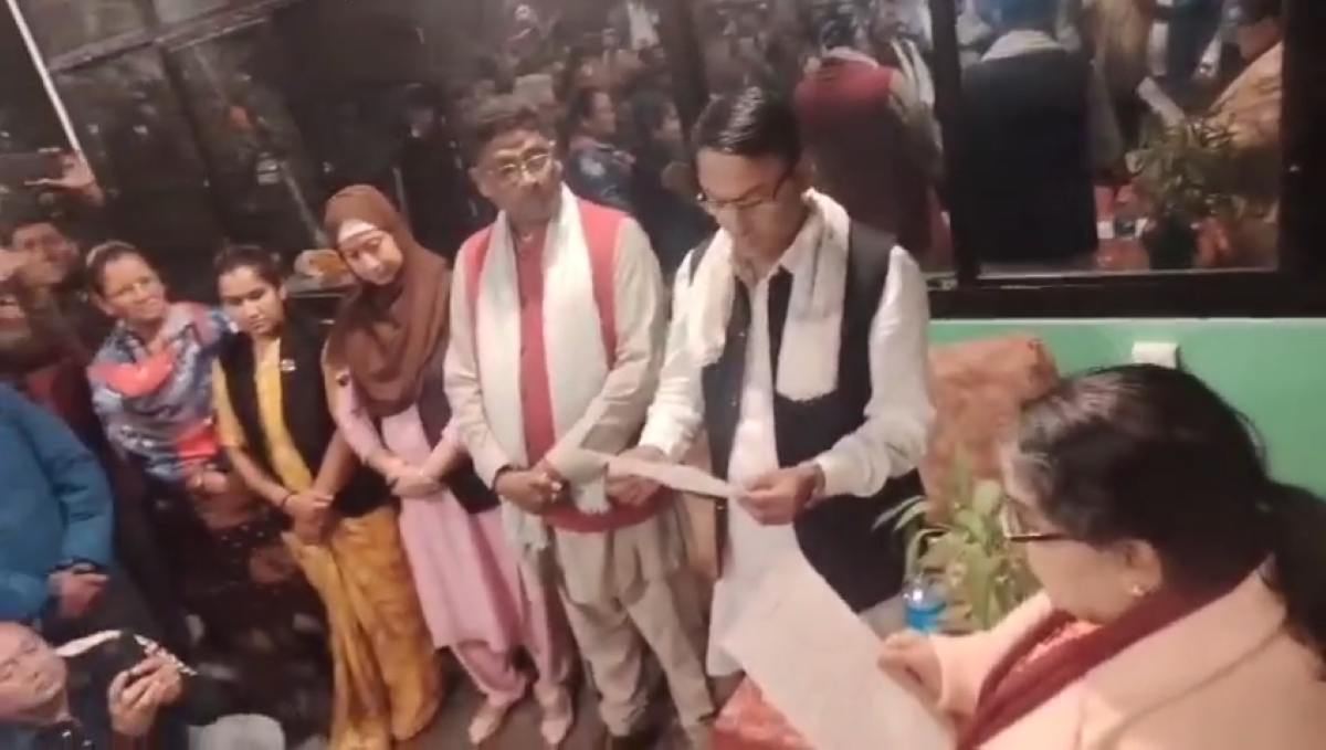 मधेसमा नयाँ सरकार, यादव नेतृत्वमा सानो आकारको मन्त्रिपरिषद् गठन