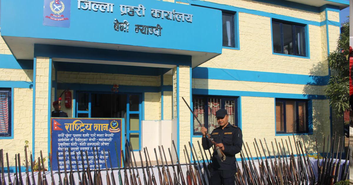 म्याग्दीमा ११५ थान अवैध भरुवा बन्दुक बरामद
