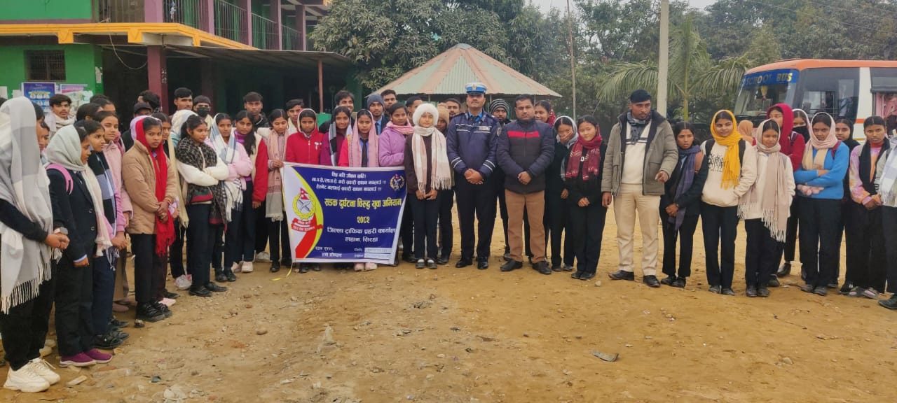 विद्यार्थीलाई ट्राफिक सचेतना कक्षा, सुरक्षित यातायात संस्कृतिको विकासमा जोड