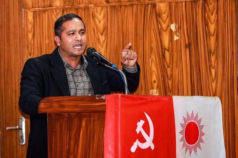 बझाङमा एमालेका ऐनबहादुर महर विजयी