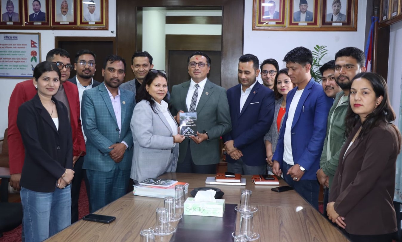 लगानीकर्ताले आत्तिनु पर्दैन, नेपालको शेयर बजार पारदर्शी छः अर्थमन्त्री वाग्ले