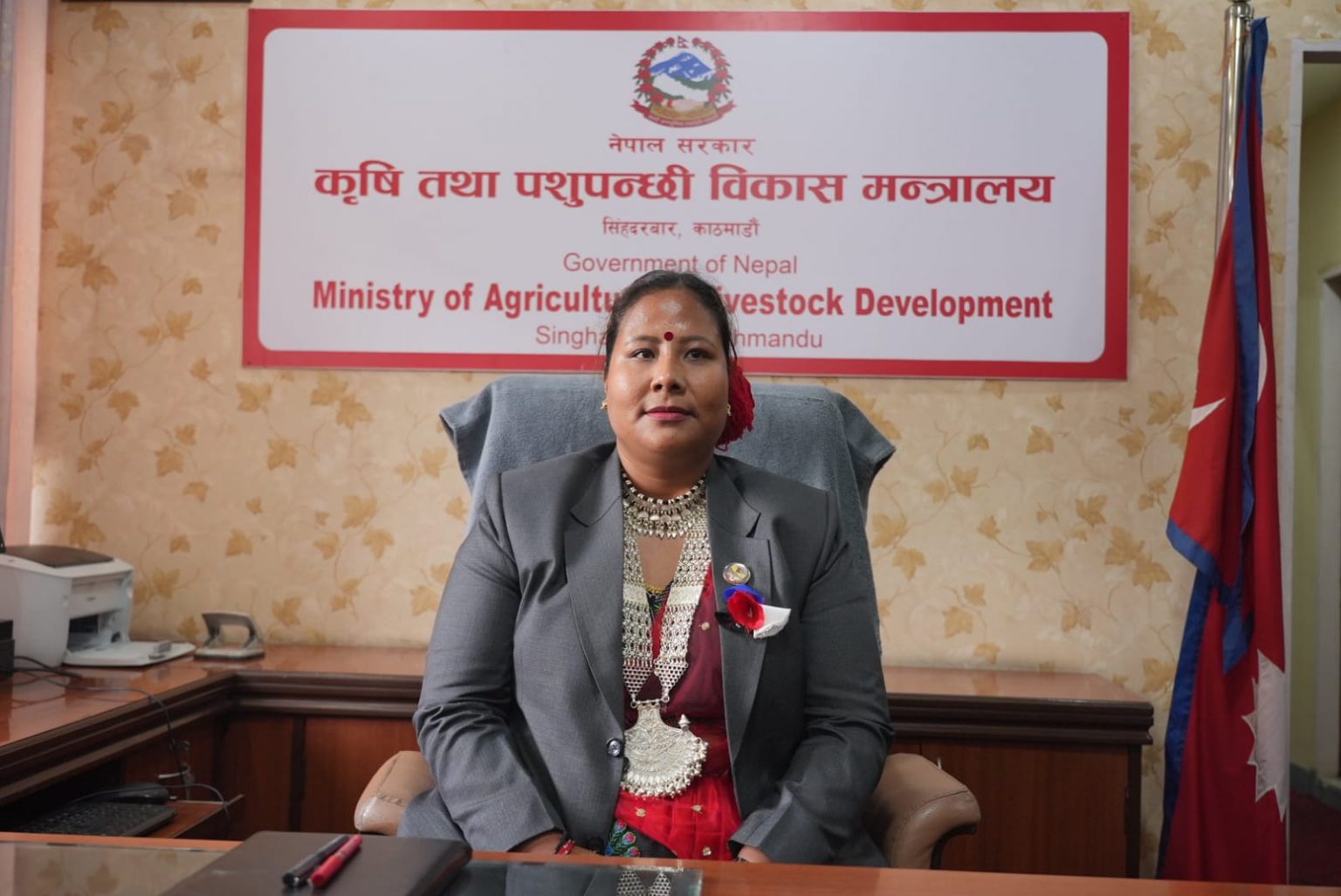 कृषिमन्त्रीले सम्पत्ति २ वटा बाख्रा र १० वटा कुखुरा