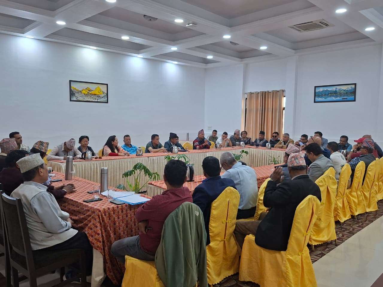 राप्रपामा महाधिवेशनको माग तीव्र, नेतृत्वमाथि प्रश्न