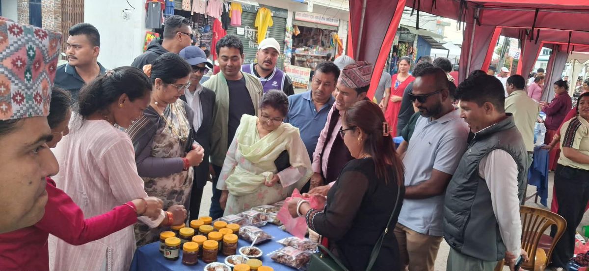 सूर्यविनायकमा घुम्ती हाटबजारप्रति उपभोक्ताको आकर्षण, गुण्डुमा पाँच लाखभन्दा बढीको कारोबार