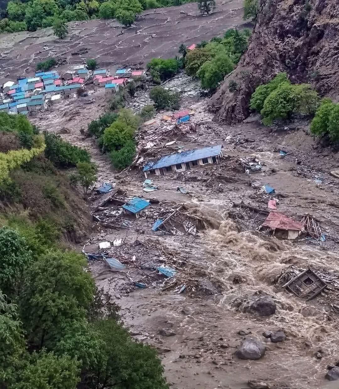 हुम्लाको नेप्कामा पहिरोको ठूलो क्षति, विद्यालयदेखि खेतीयोग्य जमिनसम्म बगायो