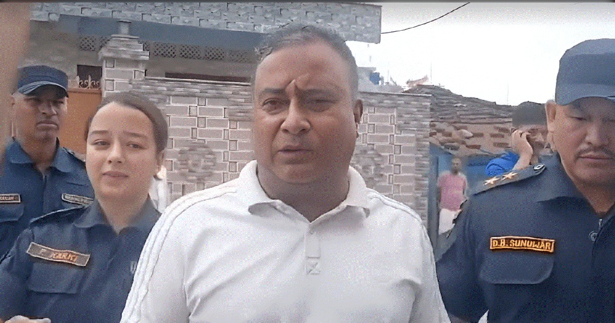अभिषेक गिरी पक्राउ, कैदीबन्दीको भत्ता दुरुपयोग गरेको आरोप