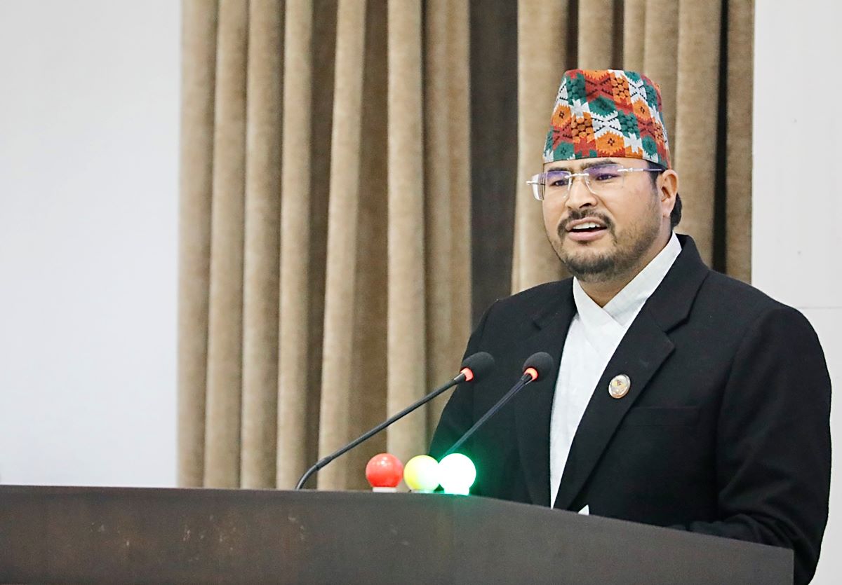 अश्लील भिडियो जोडेर चरित्रहत्या गर्न खोजिएको भन्दै ज्ञानेन्द्र शाहीको आपत्ति