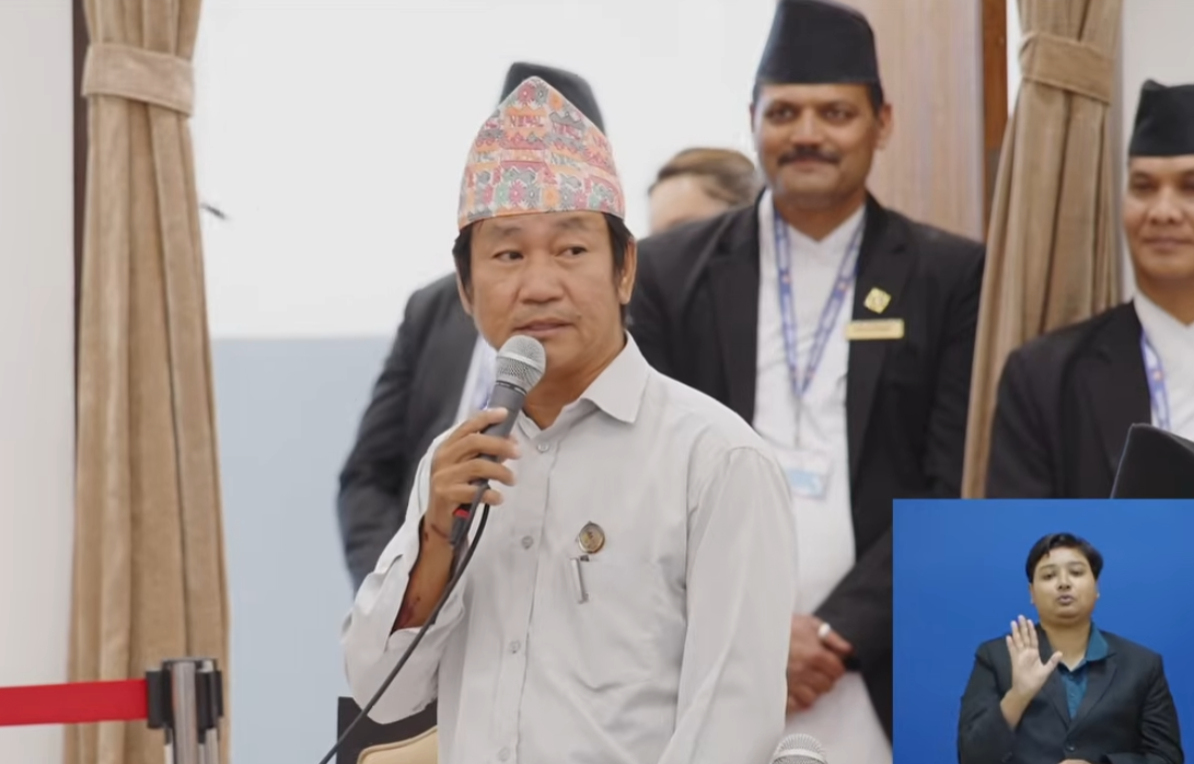 बजेट महत्वाकांक्षी र धनी वर्गलाई पोस्ने खालको छ, लक्ष्य पूरा हुँदैन : पूर्व अर्थमन्त्री महत      https://www.teenghumti.com/news/222177/