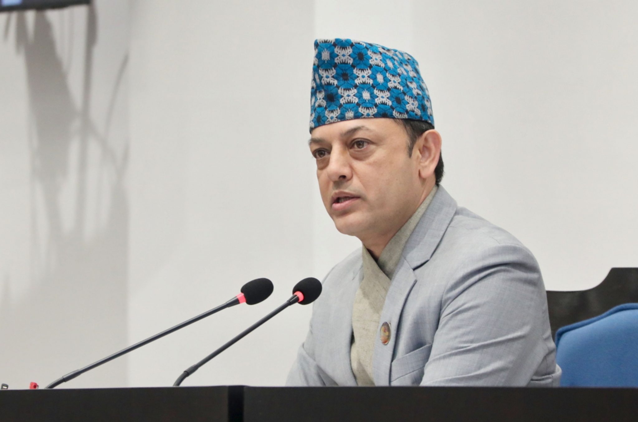 बादल र इन्दिरा रानामगरले बोलेका शब्द संसद्को रेकर्डबाट हटाउन सभामुखको निर्देशन